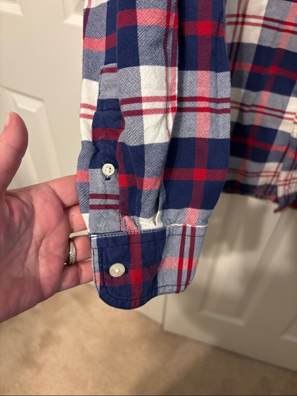 Chaps Classic Fit Plaid Oxford Shirt - Picture 5 of 7